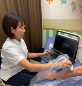 腹直筋離開の超音波エコー検査